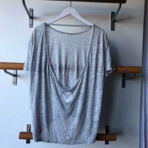 Grey circle p pony tee - pure barre, size s